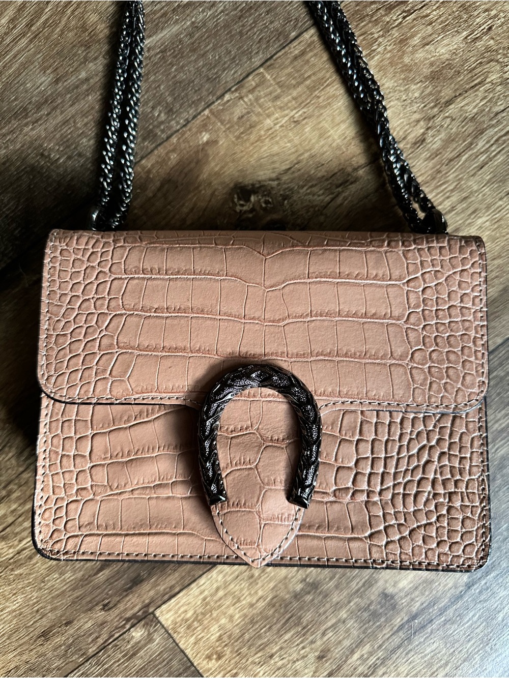 Horseshoe Purse